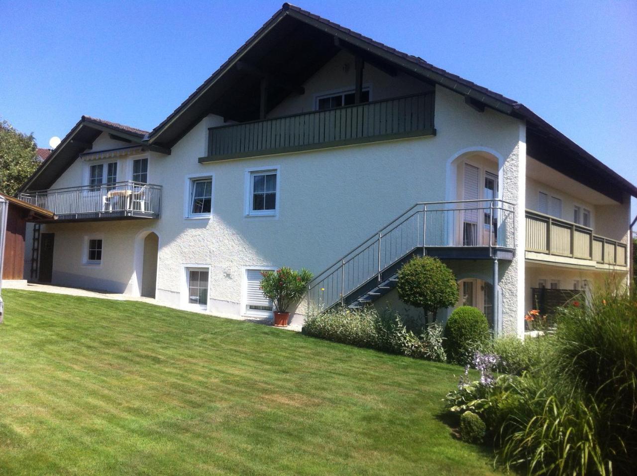Gaestehaus Baumgartner Bad Birnbach Εξωτερικό φωτογραφία